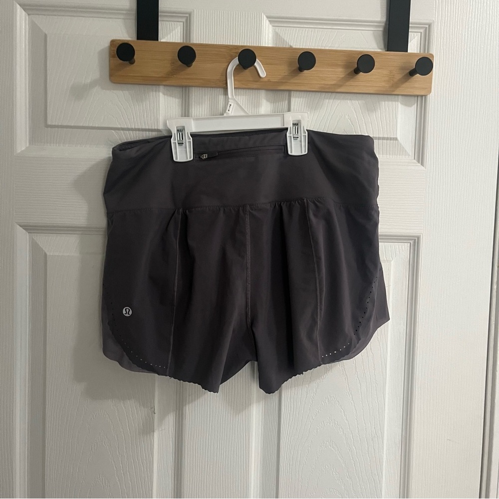 Lululemon women’s gray magnum high waist smooth stride running shorts - Picture 5 of 7